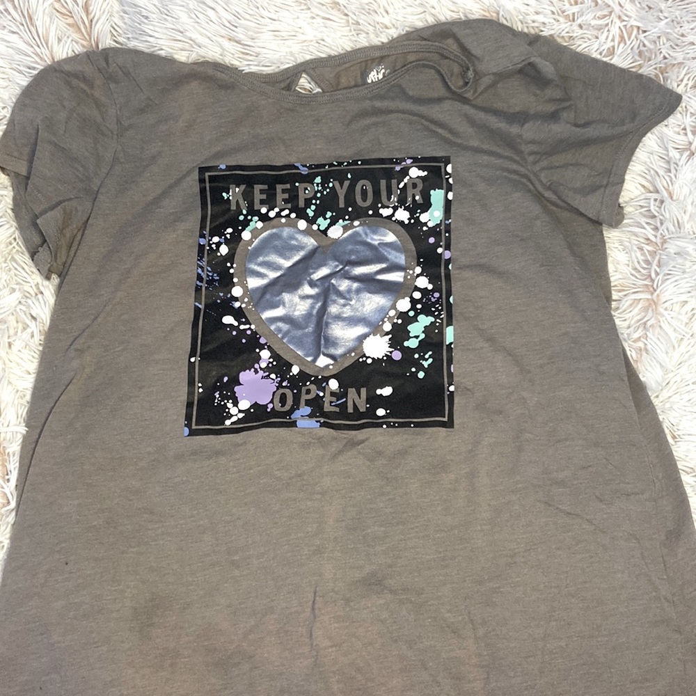 Cute kids tee with cute design